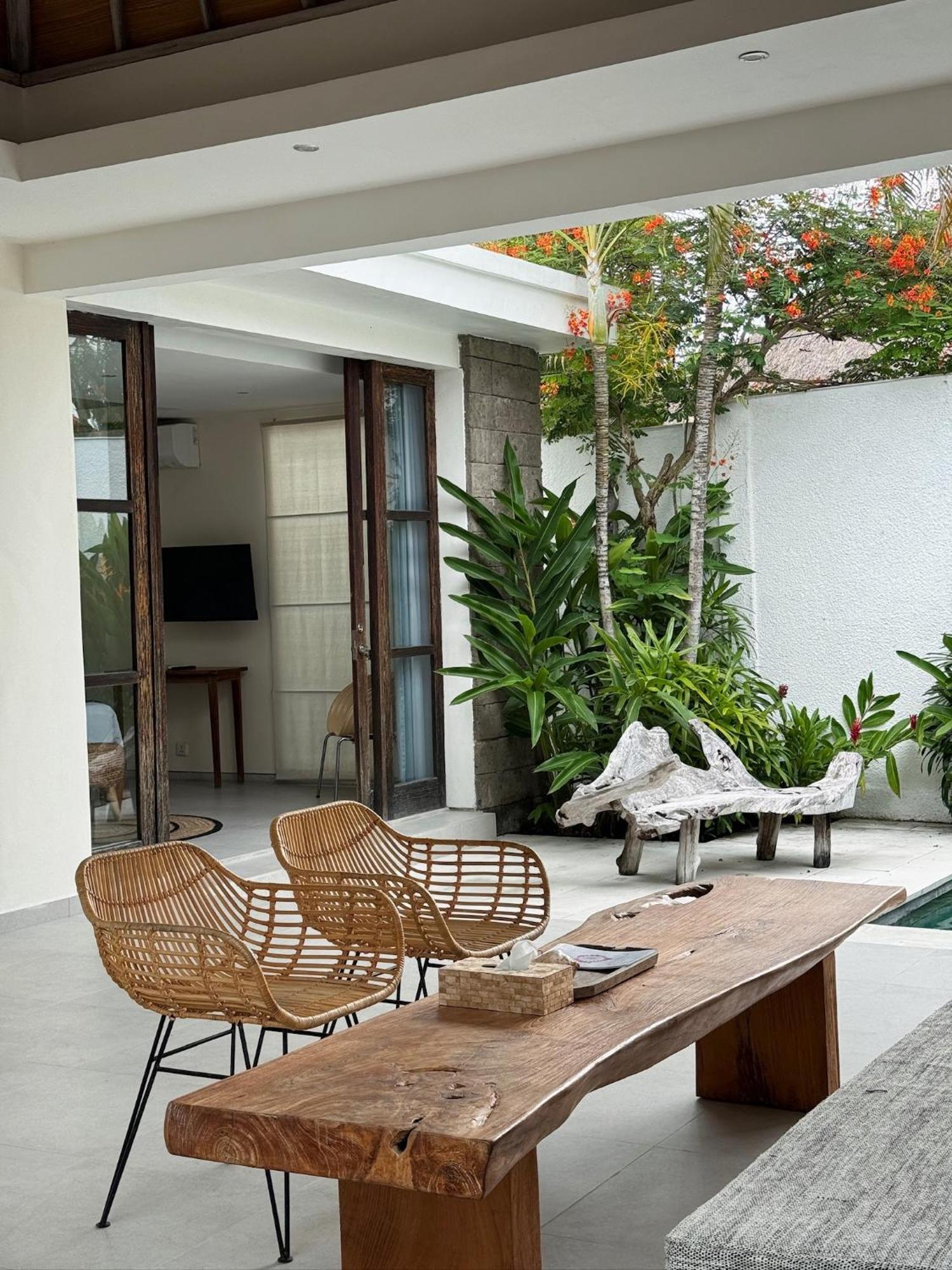 Aster * Seminyak (Bali)